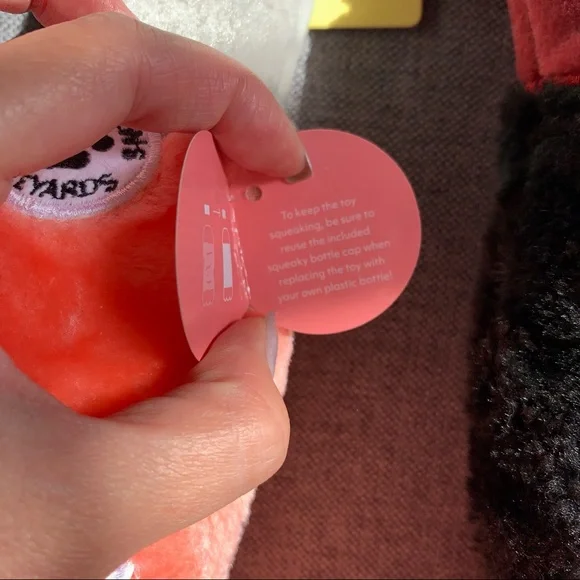 NWT zippy paws Rose & Merlot Happy Hour Crusherz Dog Toys - Picture 7 of 9